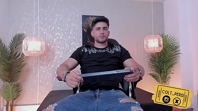 Colt Perci online show from January 2025 04:20:01 AM