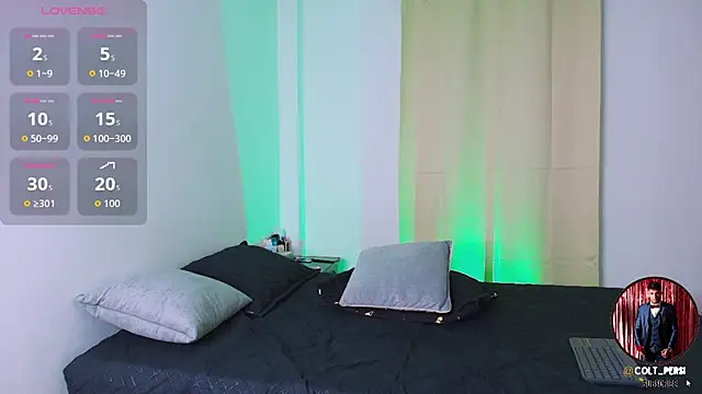 Colt Perci online show from October 2025 12:52:01 AM