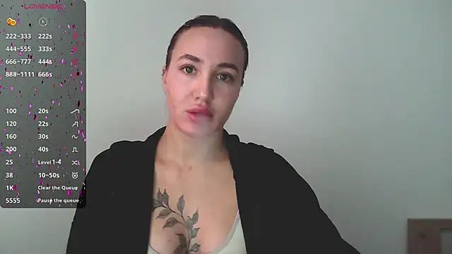 Snapshot of Stasia_Queen chatting on December 2024 08:58:01 AM Stasia Queen online show from December 2024 08:58:01 AM