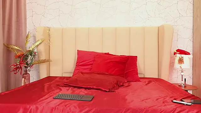 AlitaAnise online show from December 2024 08:32:01 PM