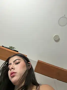 DakotaShelby online show from April 2026 11:57:01 PM