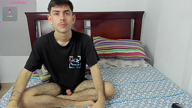 Snapshot of ashvsterry chatting on October 2025 05:04:02 AM ashvsterry online show from October 2025 05:04:02 AM