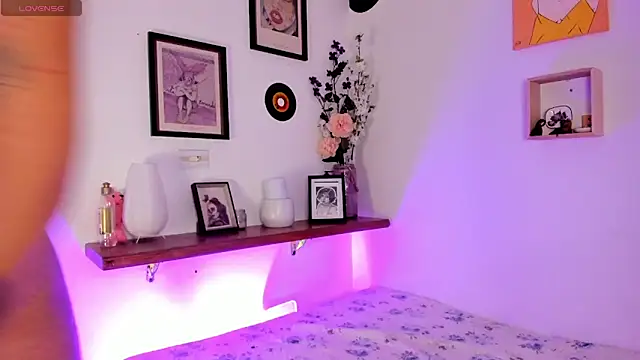 soy jess03 online show from February 2026 05:55:02 PM