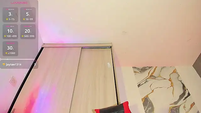 zandra milf  online show from January 2025 03:02:01 PM