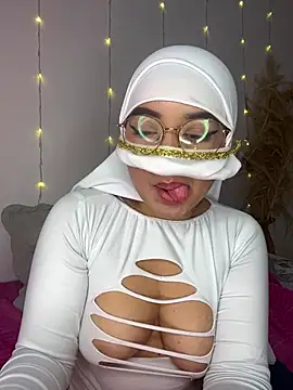 Maisa issa online show from February 2025 04:33:02 PM