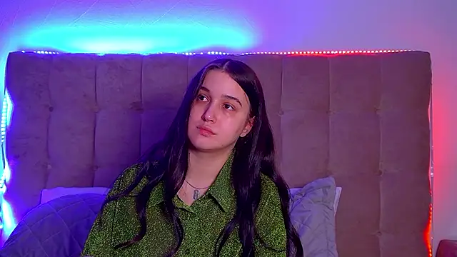 ChristinaMilton online show from March 2025 06:32:01 PM