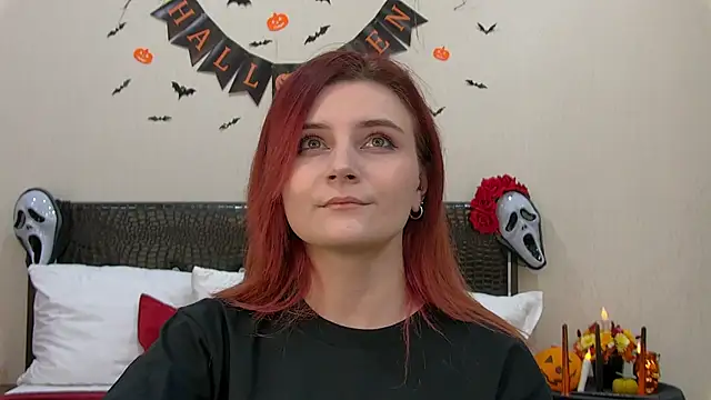 Snapshot of KellyStone chatting on November 2025 05:31:02 AM KellyStone online show from November 2025 05:31:02 AM