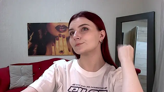 Snapshot of KellyStone chatting on November 2025 05:07:01 AM KellyStone online show from November 2025 05:07:01 AM