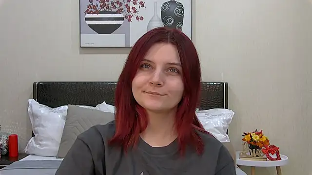 Snapshot of KellyStone chatting on November 2025 05:28:02 AM KellyStone online show from November 2025 05:28:02 AM