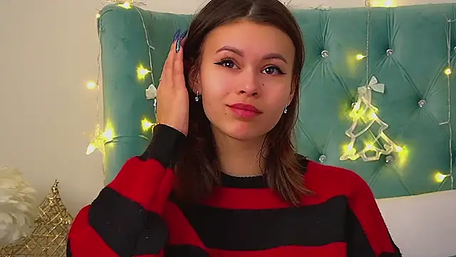 PollyLanders online show from December 2025 08:06:01 PM