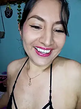 ELISA 90 online show from March 2025 10:08:02 PM