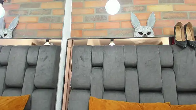 Snapshot of JESSYCORTES chatting on October 2025 02:28:01 PM JESSYCORTES online show from October 2025 02:28:01 PM