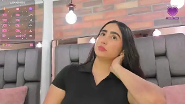 JESSYCORTES online show from June 2026 12:32:02 AM