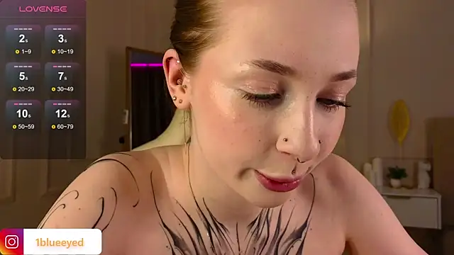 CurlyJenn online show from March 2025 12:31:02 PM