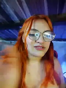 Snapshot of SophiaWeestt99 chatting on February 2025 04:16:02 AM SophiaWeestt99 online show from February 2025 04:16:02 AM