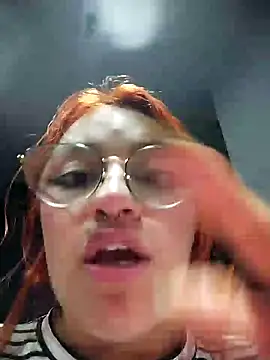 Snapshot of SophiaWeestt99 chatting on February 2025 07:24:02 AM SophiaWeestt99 online show from February 2025 07:24:02 AM