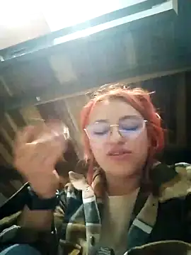 Snapshot of SophiaWeestt99 chatting on February 2025 01:36:01 AM SophiaWeestt99 online show from February 2025 01:36:01 AM