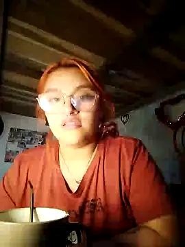 Snapshot of SophiaWeestt99 chatting on February 2025 08:06:02 AM SophiaWeestt99 online show from February 2025 08:06:02 AM