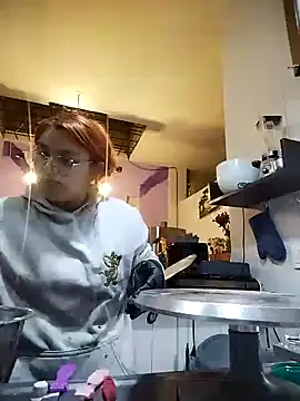 Snapshot of SophiaWeestt99 chatting on February 2025 02:18:01 AM SophiaWeestt99 online show from February 2025 02:18:01 AM