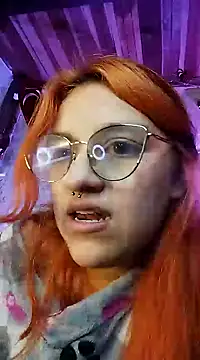 Snapshot of SophiaWeestt99 chatting on February 2025 09:15:01 AM SophiaWeestt99 online show from February 2025 09:15:01 AM