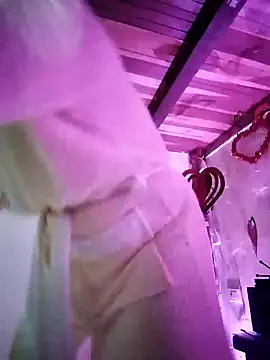 Snapshot of SophiaWeestt99 chatting on February 2025 01:24:01 AM SophiaWeestt99 online show from February 2025 01:24:01 AM