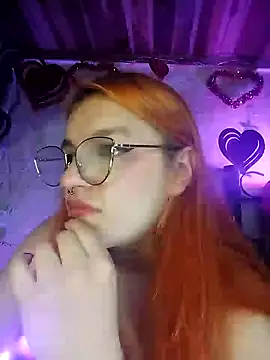 Snapshot of SophiaWeestt99 chatting on March 2025 05:20:01 AM SophiaWeestt99 online show from March 2025 05:20:01 AM