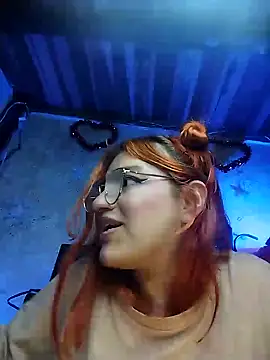 Snapshot of SophiaWeestt99 chatting on March 2025 08:27:01 AM SophiaWeestt99 online show from March 2025 08:27:01 AM