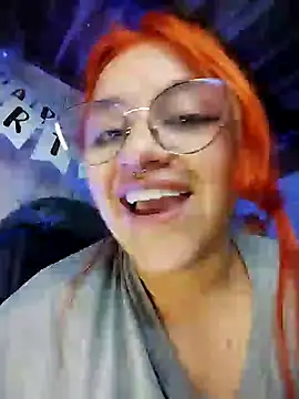 Snapshot of SophiaWeestt99 chatting on March 2025 01:25:02 AM SophiaWeestt99 online show from March 2025 01:25:02 AM