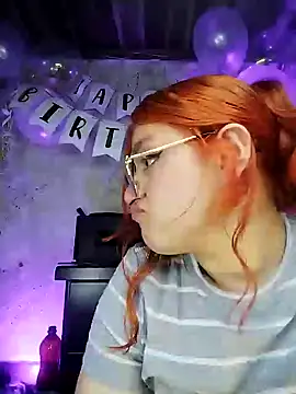 Snapshot of SophiaWeestt99 chatting on March 2025 08:21:02 AM SophiaWeestt99 online show from March 2025 08:21:02 AM