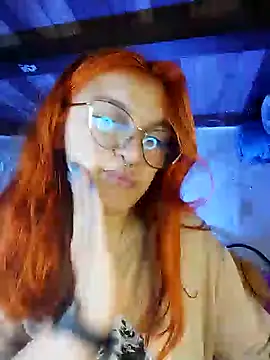 Snapshot of SophiaWeestt99 chatting on March 2025 02:21:02 AM SophiaWeestt99 online show from March 2025 02:21:02 AM