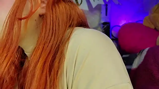 Snapshot of SophiaWeestt99 chatting on March 2025 05:21:02 AM SophiaWeestt99 online show from March 2025 05:21:02 AM