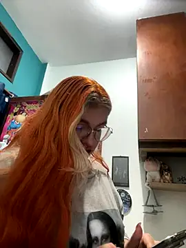 Snapshot of SophiaWeestt99 chatting on September 2025 02:11:01 AM SophiaWeestt99 online show from September 2025 02:11:01 AM