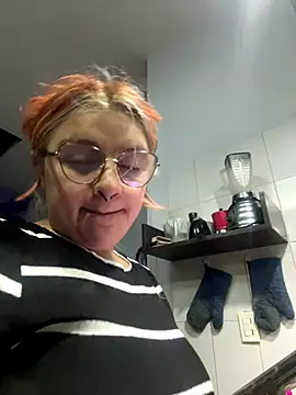 Snapshot of SophiaWeestt99 chatting on September 2025 10:59:02 PM SophiaWeestt99 online show from September 2025 10:59:02 PM