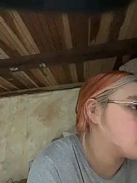 Snapshot of SophiaWeestt99 chatting on October 2025 02:09:02 AM SophiaWeestt99 online show from October 2025 02:09:02 AM