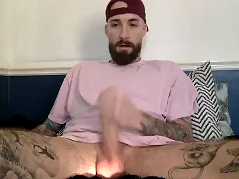 Snapshot of Tuhands chatting on January 2025 03:07:01 PM Tuhands online show from January 2025 03:07:01 PM