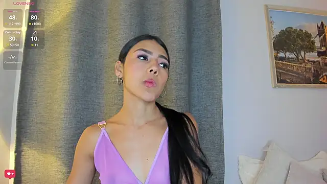 Snapshot of Little_caprice_x chatting on September 2025 07:38:01 PM Little caprice x online show from September 2025 07:38:01 PM