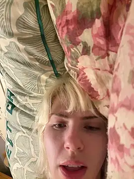 SirenitySirenxx online show from March 2026 08:25:01 AM