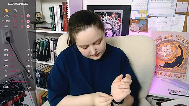 Lovbess online show from February 2026 12:54:01 PM