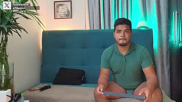 Snapshot of thiagowes chatting on September 2025 03:17:02 AM thiagowes online show from September 2025 03:17:02 AM