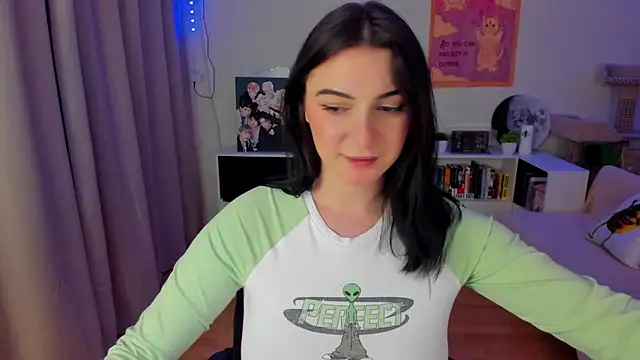 Snapshot of Taste_Jennyy chatting on October 2025 03:42:01 PM Taste Jennyy online show from October 2025 03:42:01 PM