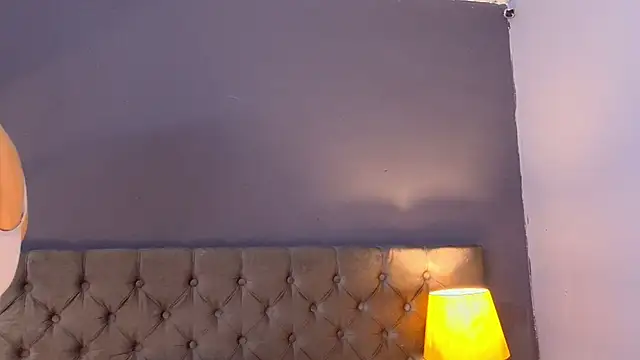 LanaBigTitties online show from October 2025 09:15:01 PM