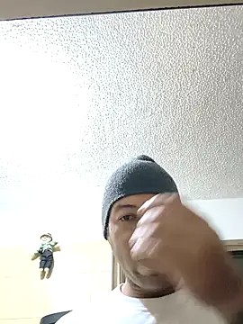 Snapshot of Morenocosta12 chatting on November 2025 06:06:02 AM Morenocosta12 online show from November 2025 06:06:02 AM