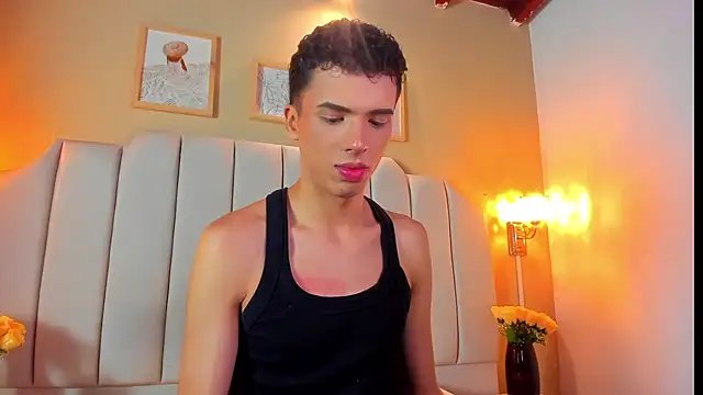 Snapshot of SEANTROYY chatting on September 2025 03:50:02 AM SEANTROYY online show from September 2025 03:50:02 AM