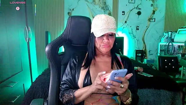 Demion prince online show from April 2026 12:35:02 AM