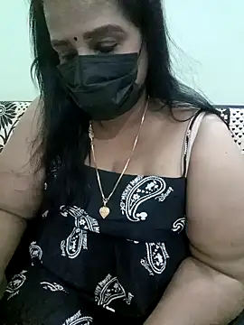 Snapshot of aila98 chatting on December 2024 07:32:01 PM aila98 online show from December 2024 07:32:01 PM