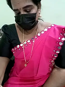Snapshot of aila98 chatting on January 2025 09:32:02 PM aila98 online show from January 2025 09:32:02 PM