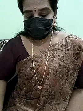 Snapshot of aila98 chatting on January 2025 02:08:01 PM aila98 online show from January 2025 02:08:01 PM