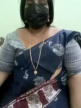 Snapshot of aila98 chatting on January 2025 06:07:01 PM aila98 online show from January 2025 06:07:01 PM