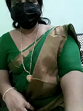 Snapshot of aila98 chatting on January 2025 08:23:02 PM aila98 online show from January 2025 08:23:02 PM