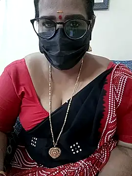 Snapshot of aila98 chatting on February 2025 10:15:02 PM aila98 online show from February 2025 10:15:02 PM